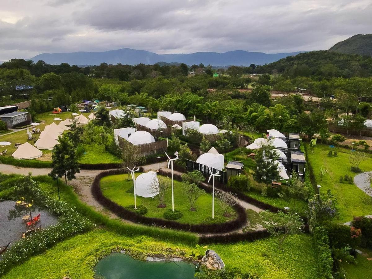 Готель Glamping Hill Khaoyai Khao Yai National Park Екстер'єр фото