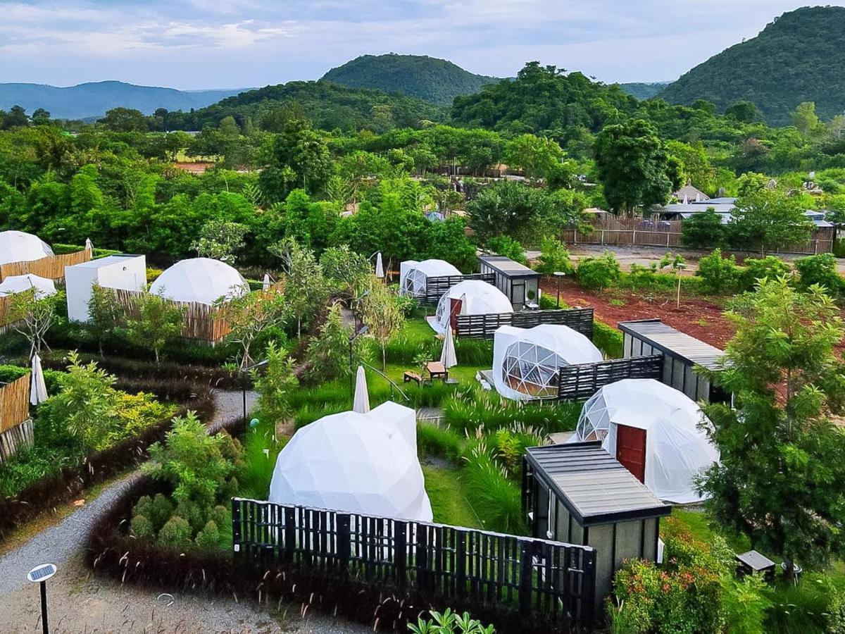 Готель Glamping Hill Khaoyai Khao Yai National Park Екстер'єр фото